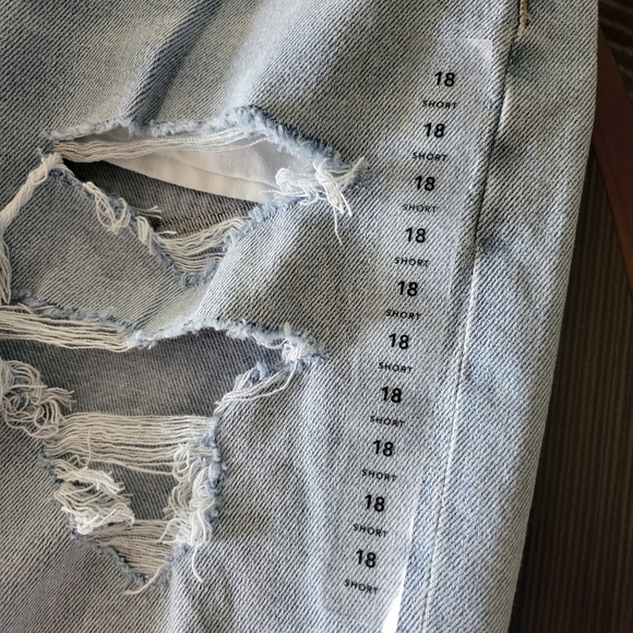 American Eagle jeans - Picture 3 of 8